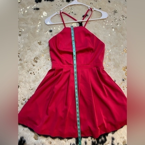 Revolve Lovers + Friends A line Hot Pink Black Lace Mini Dress Size Small - Picture 8 of 10